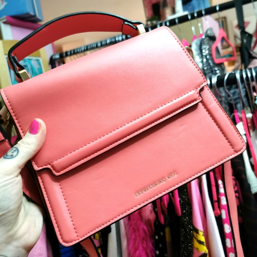 VEGAN LEATHER Purse. Expressions NYC- Never used!